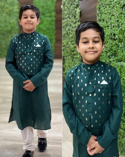 Cotton Foil Printed Butti Kurta Pajama With Koti